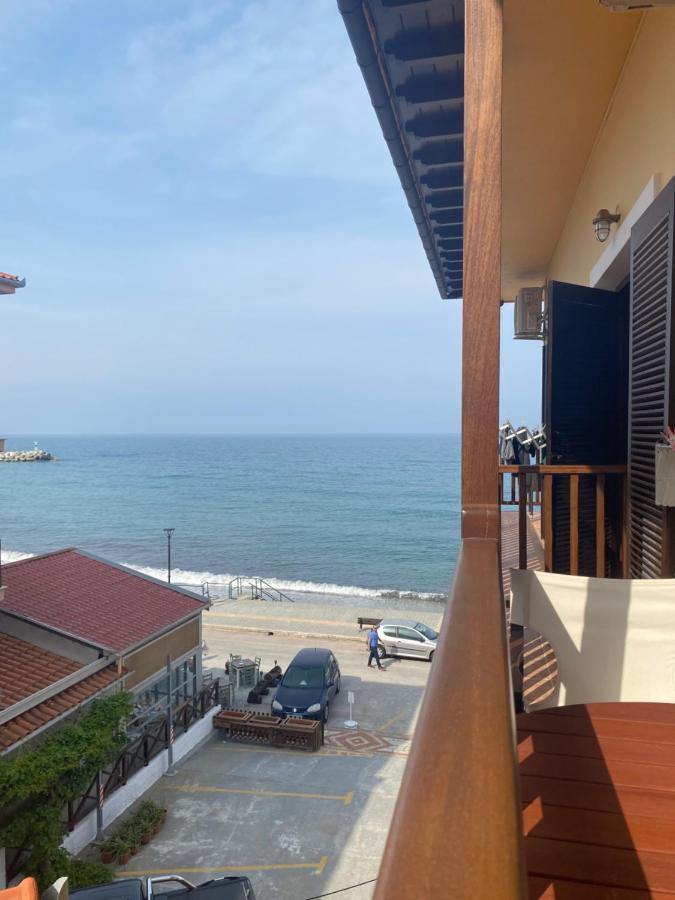 Amelia Beach Apartments Agios Ioannis  Exterior foto